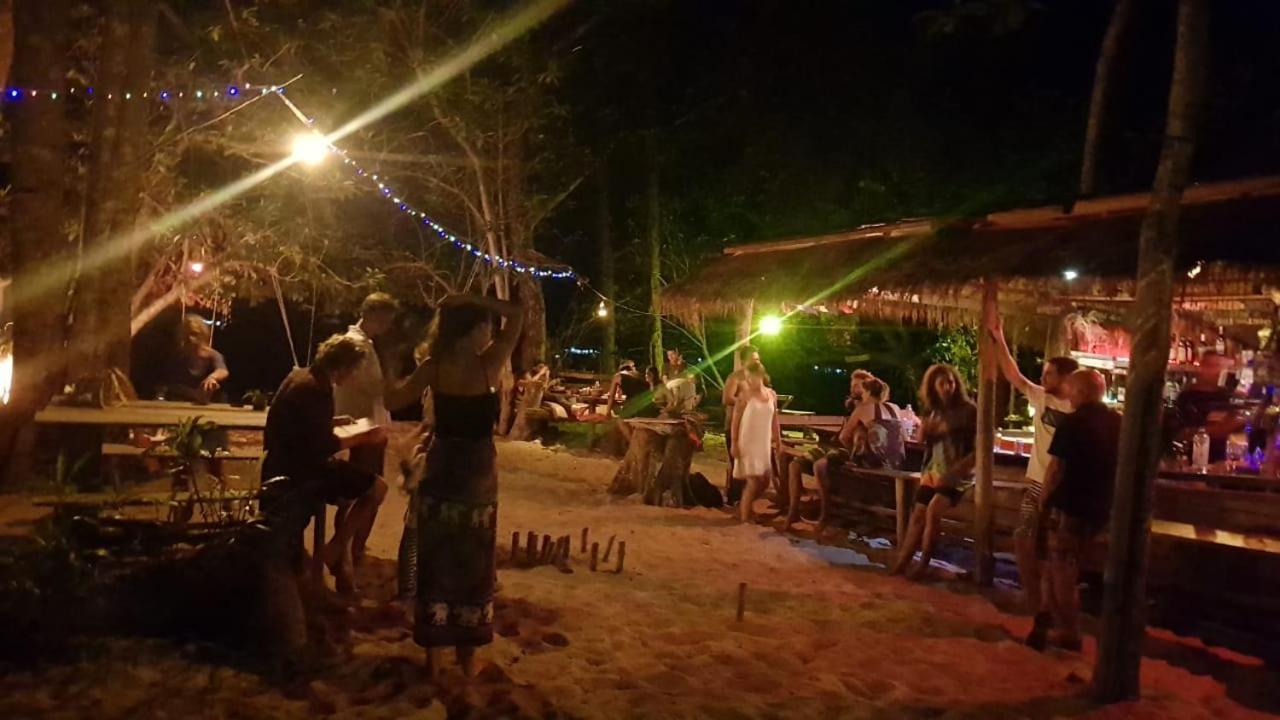 Crusoe Koh Takiev Island Hotell Koh Ta Kiev Eksteriør bilde