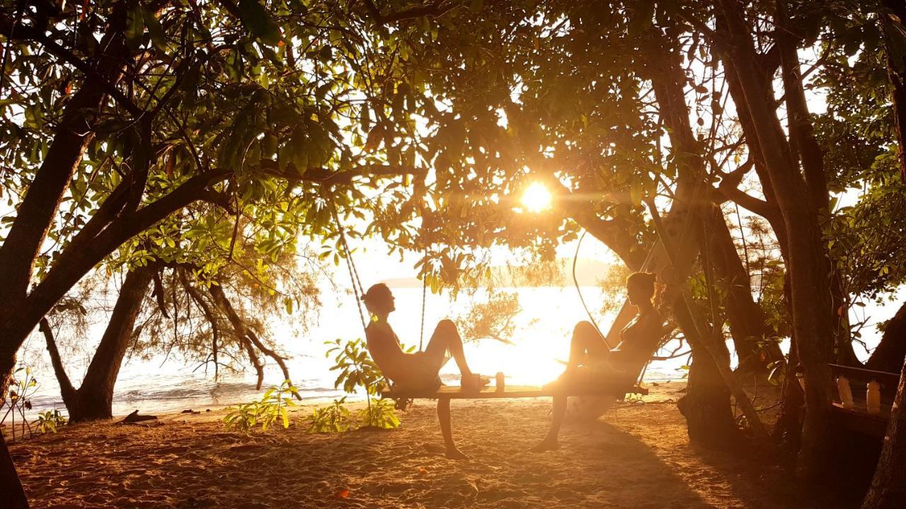 Crusoe Koh Takiev Island Hotell Koh Ta Kiev Eksteriør bilde