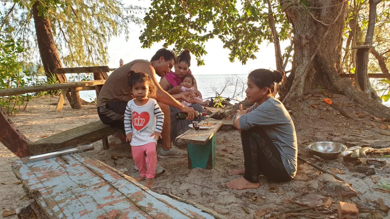Crusoe Koh Takiev Island Hotell Koh Ta Kiev Eksteriør bilde